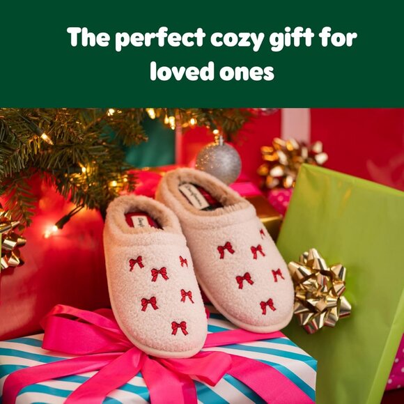 Women's Tan Red Holiday Christmas Fuzzy Cozy Sherpa Novelty House Slipper Shoes - Picture 4 of 6